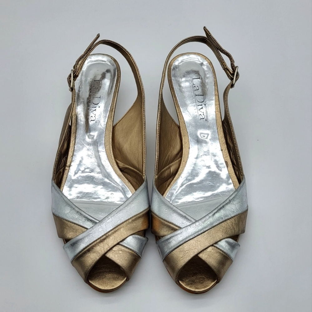 La Diva leather silver gold metalic sling peep toe kitten heel sandals Sz 10